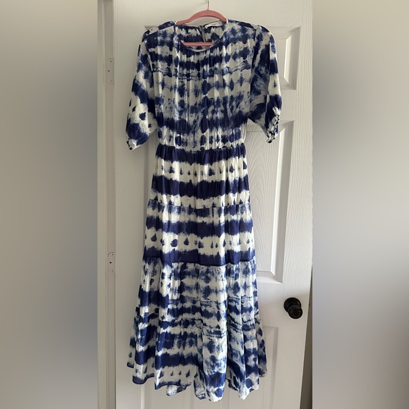 Mango Dresses & Skirts - Mango Navy and White Patterned Maxi Dress
